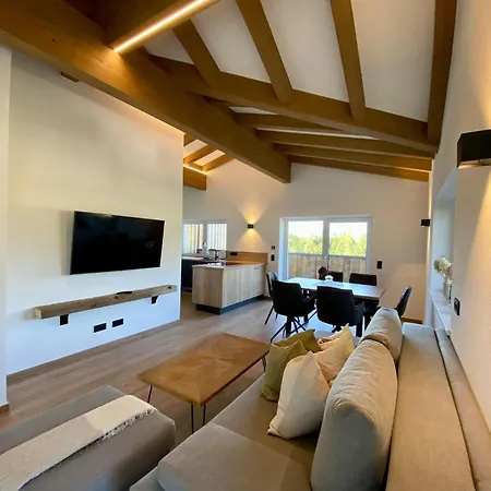 Appartement Penthouse Voll-bartl With Great Views *