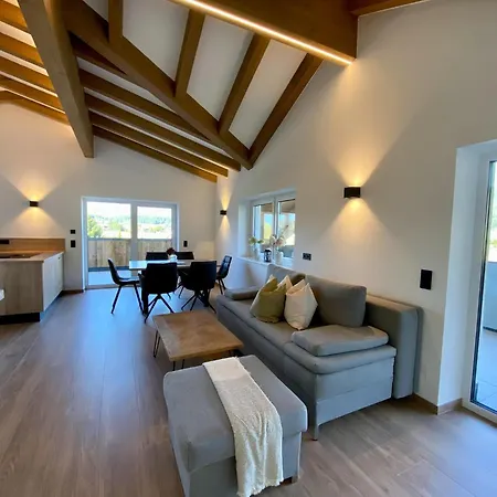 Penthouse Voll-bartl With Great Views Saalfelden